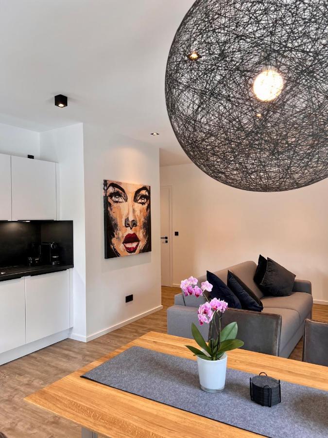 "Auslese 54" -Direkt Am Moselufer- Gaestezimmer & Ferienwohnung Трабен-Трарбах Екстер'єр фото